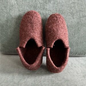 Everest Cozy Felted Wool Slippers